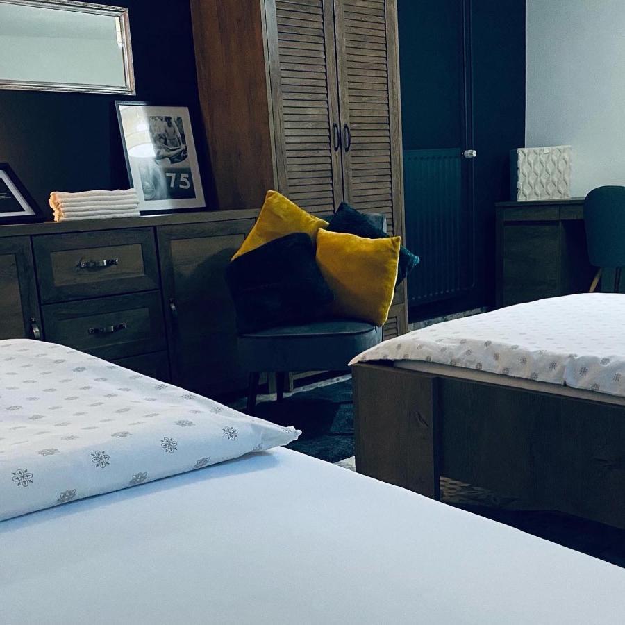 Rooms & Apartment Zala Airport Shuttle Option Cerklje na Gorenjskem Kültér fotó