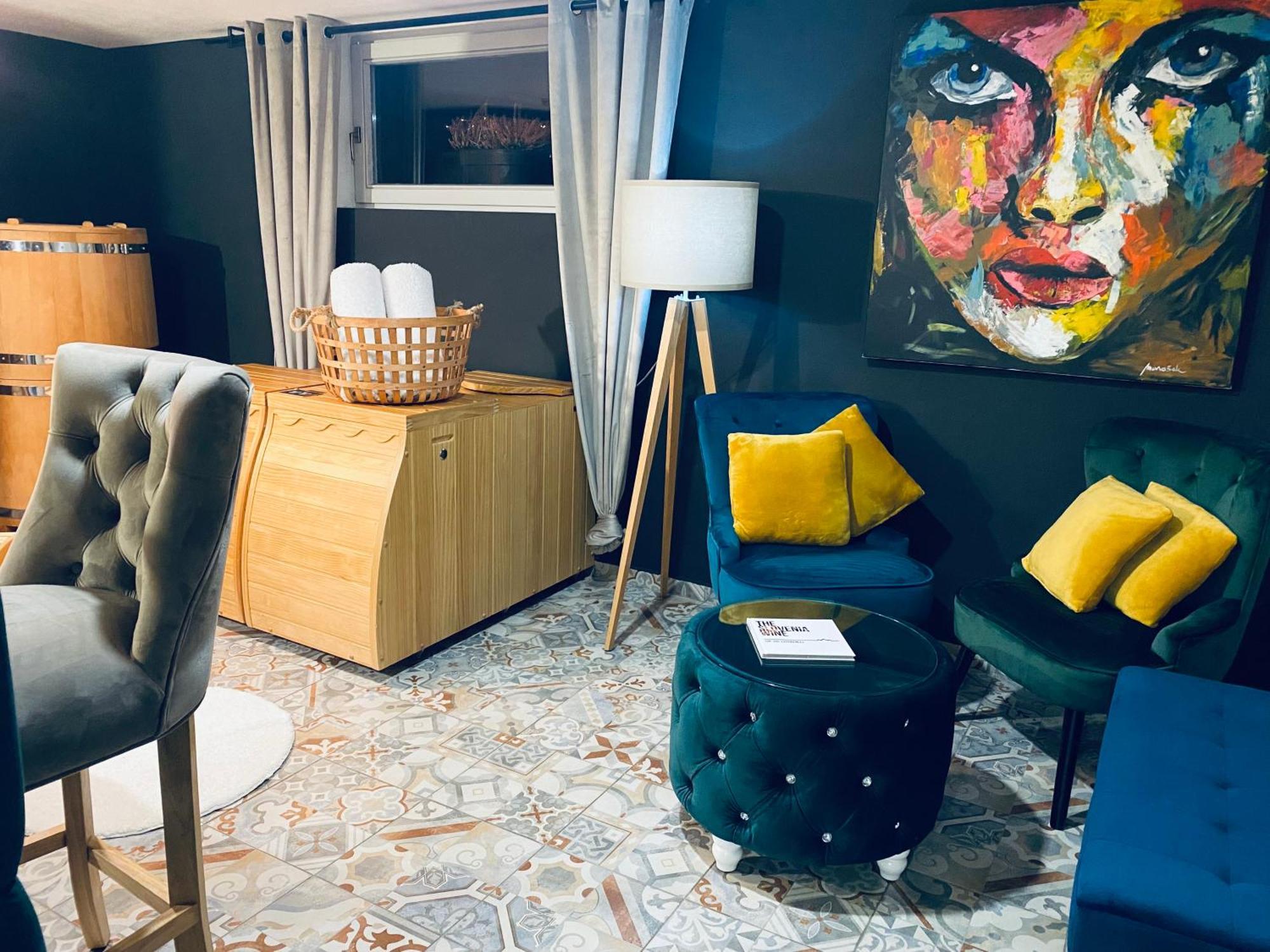 Rooms & Apartment Zala Airport Shuttle Option Cerklje na Gorenjskem Kültér fotó